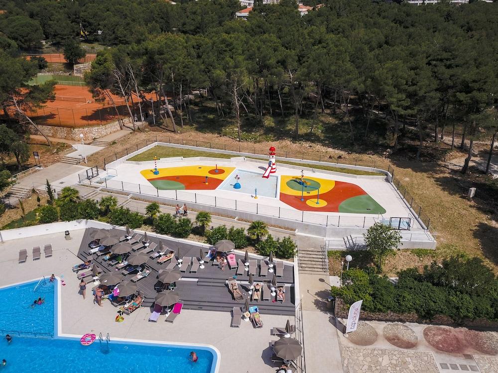 Medena Hotel 4*